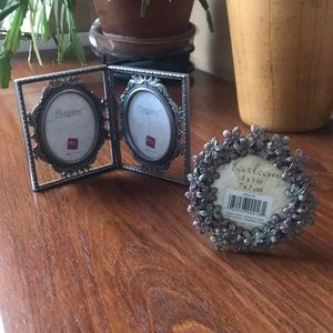 Darling little metal frames, New. Two frames perfect for 3 small photos.